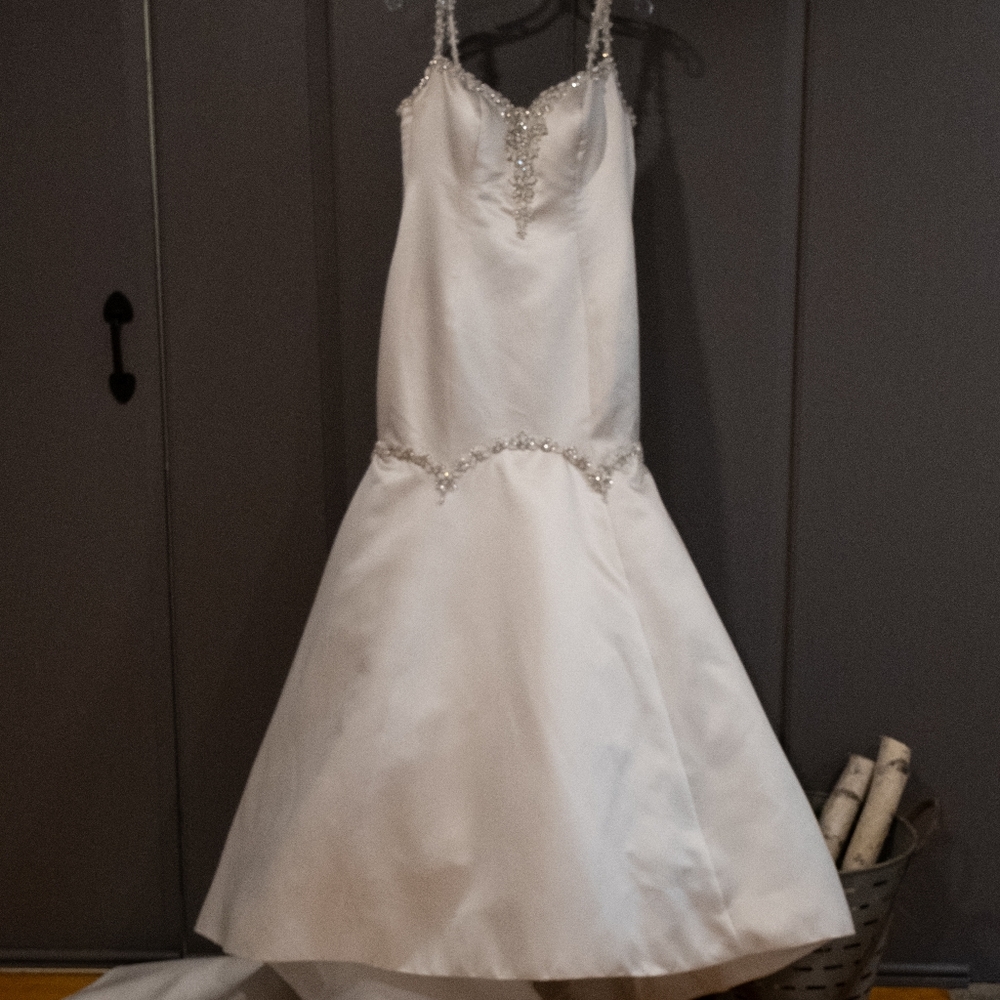 Swarovski Crystal Mercado Maggie Sottoro Latoya wedding dress